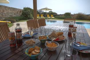 Holiday Let Malta Dingli Villa/Farmhouse with Pool farmhouse ta' trejni