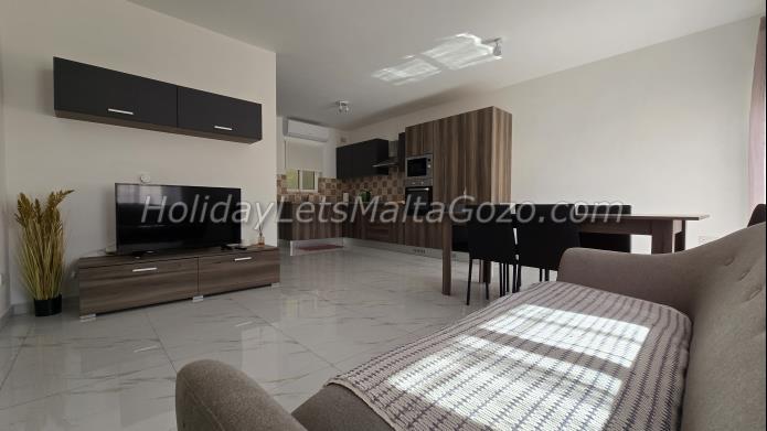 Holiday Let Malta Mellieha Apartment mellieha central