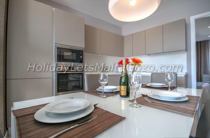 Holiday Let Malta Sliema  penthouse deluxe